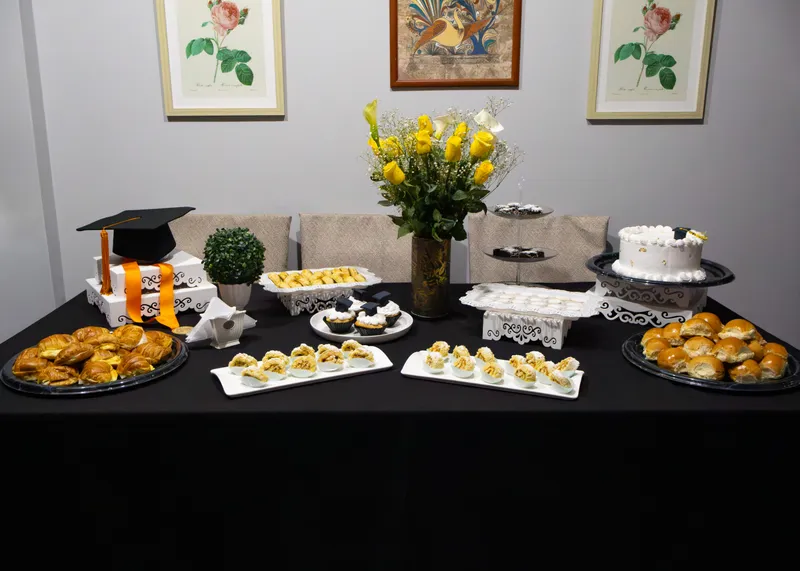 Mesa de bocaditos para una celebración