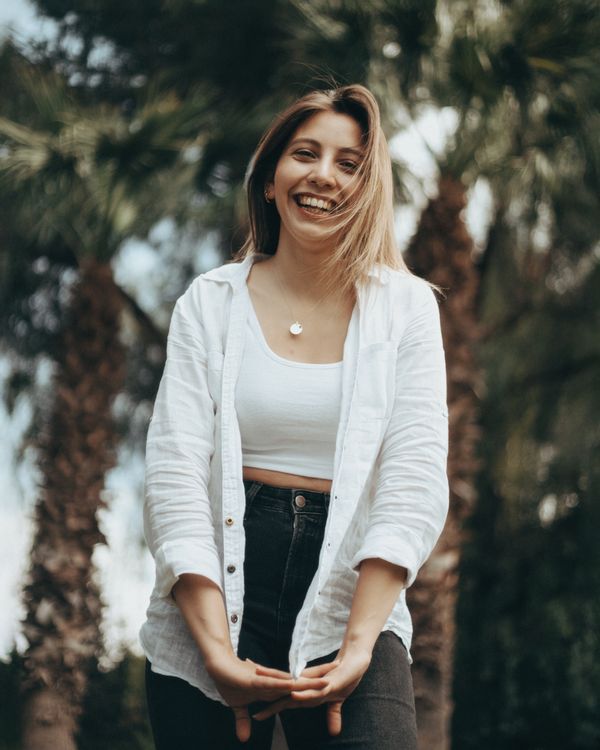 María L.